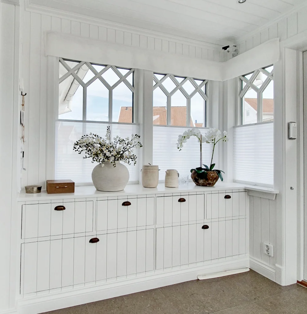 Vita plisségardiner